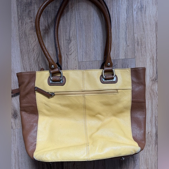 Tiganello Genuine Leather Yellow and Brown Shoulder Bag - Picture 2 of 6